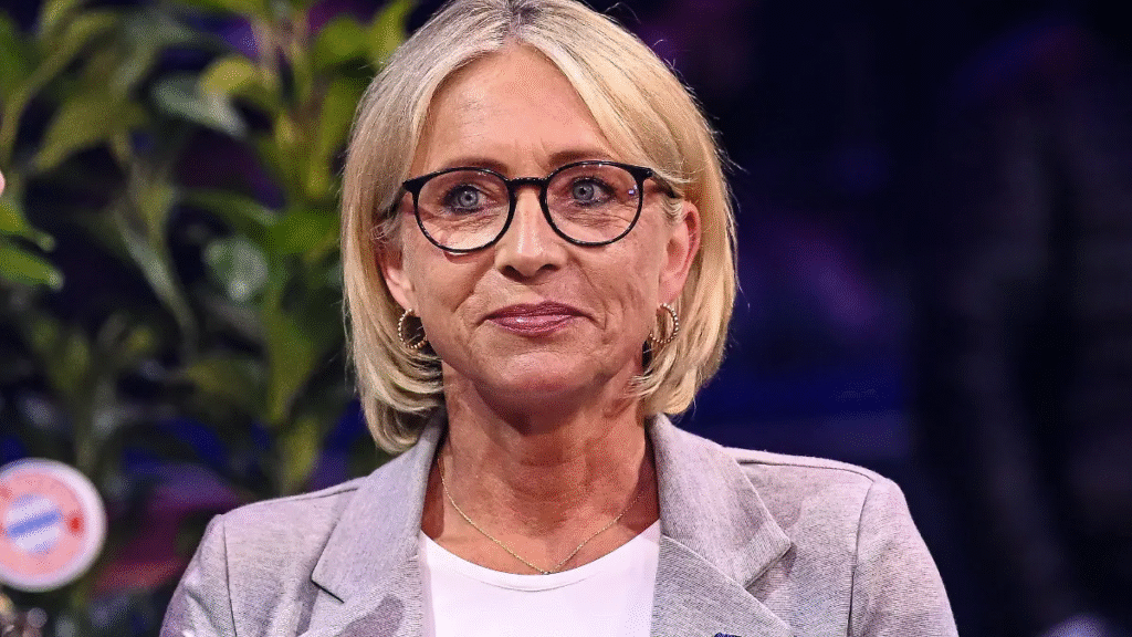 Heidi Beckenbauer Wie sie Franz Beckenbauers Vermächtnis mit Würde und Stärke weiterträgt 2 image 136