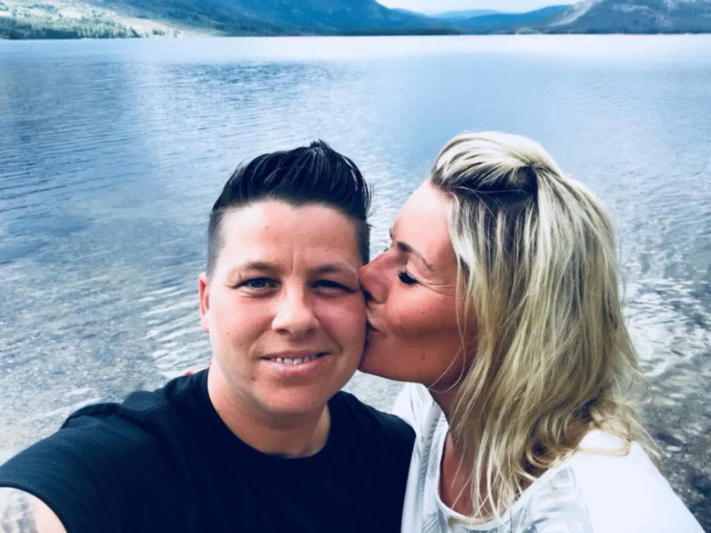 Karolina Köppen Net Worth – So viel verdient die starke Frau an der Seite von Kerstin Ott 3 image 158